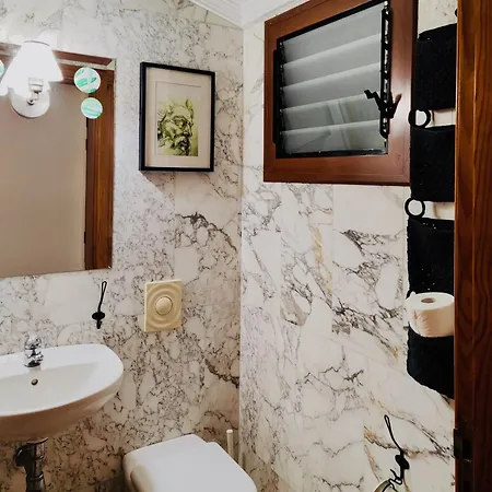 M&f Golf Views. Walk To Semesterbostad *