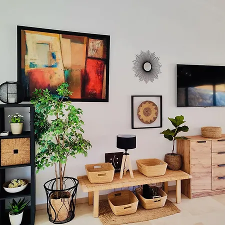 M&f Golf Views. Walk To Semesterbostad